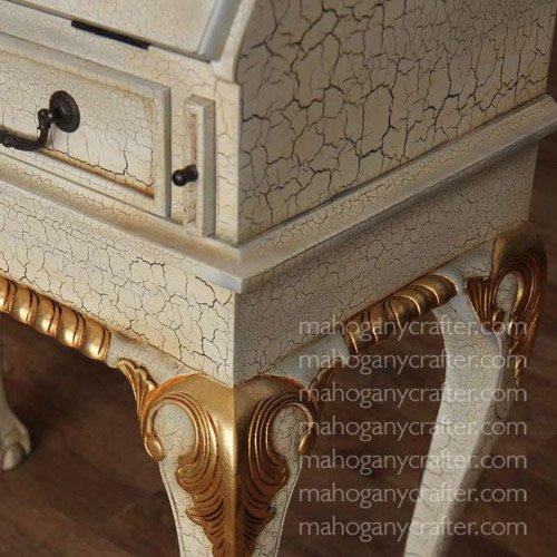 Mixed-finish-Antique-Crackle-White-with-Gold-Leaf