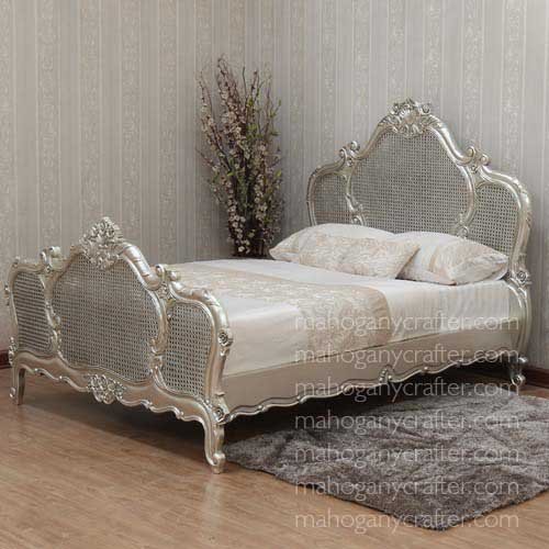 B 035 – Silver Finish King Size