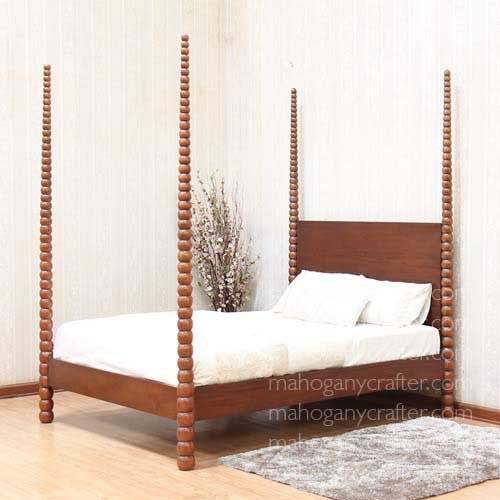B 200 – Bobbin Four Poster Bed King Size