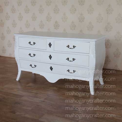 C 060 – 4 Drawer Bombay Chest 135x52x76cm