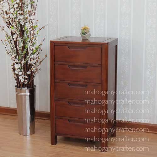 C 187 – Swinford Small Chest 56x45x101cm