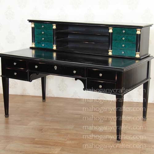 D 061 – Pierre Writing Desk 152x81x76cm