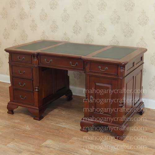 D 073 – Medium Desk 150x80x80cm