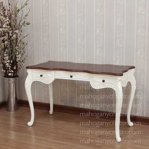 D 077 – French Small Writing Desk 120x58x75cm