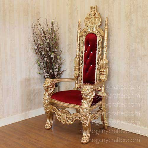 Leon-1 – Gold with Red Velvet