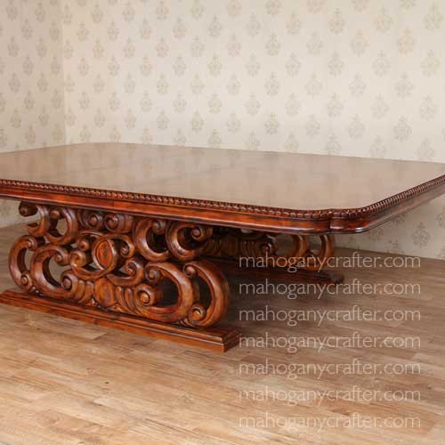MQ 101 – Jacobean Large Dining Table 244x305x78cm
