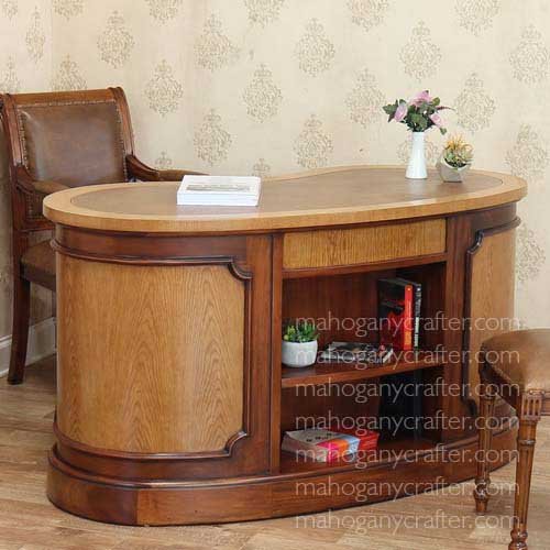 MQ 111 – Italian Peanut Desk 148x72x79cm