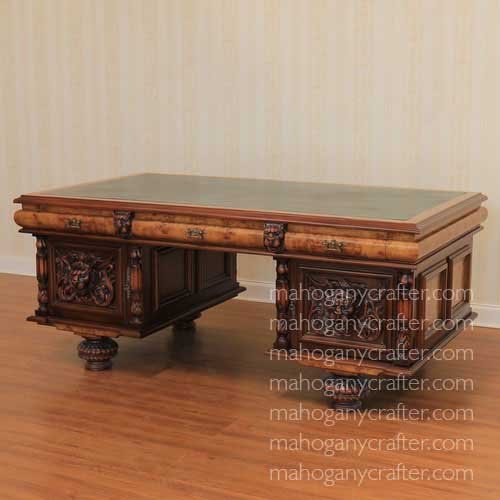 MQ 112 – Lion Splendor Desk 188x106x80cm
