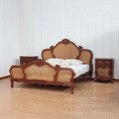 SET 025 – Arch Rattan Bedroom set