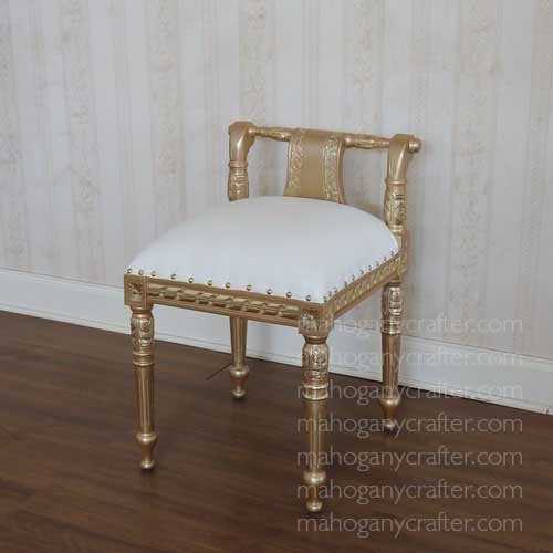 ST 033 – Victorian Small Stool 40x45x65cm