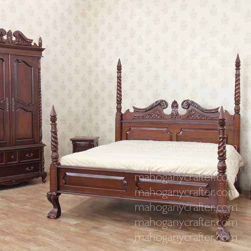 Set 03 – Queen Anne Bedroom Set