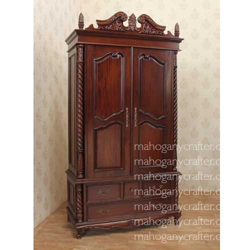 WD 083 – Chippendale Wardrobe 125x60x215cm