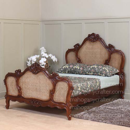 B 035 – Arch Rattan Bed King Size