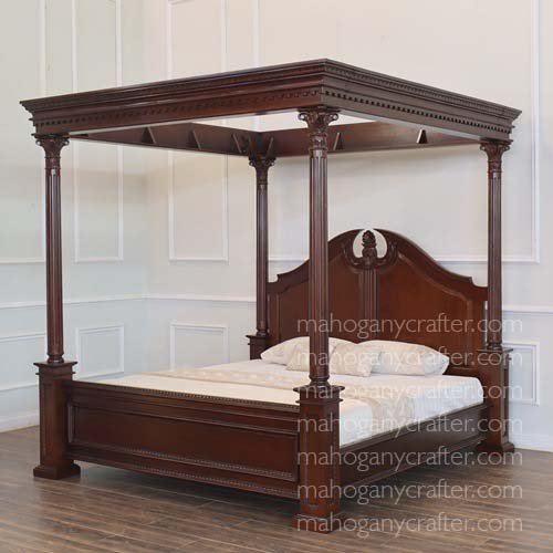 B 041 – Corinthia Canopy Bed