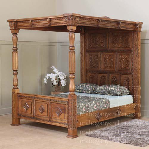 B 079 – Ancestral Canopy Bed NC Finish Queen Size