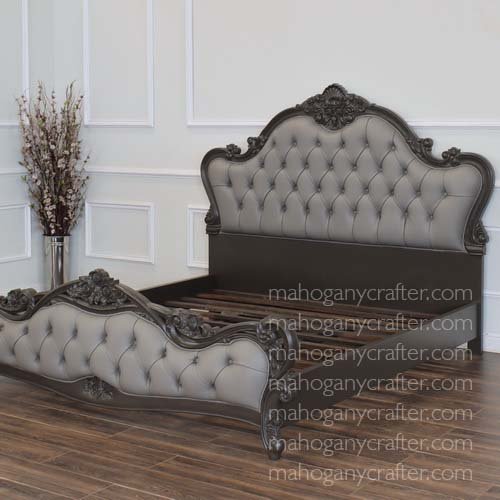 B 216 – Neoclassica Bed With Leather Upholstery