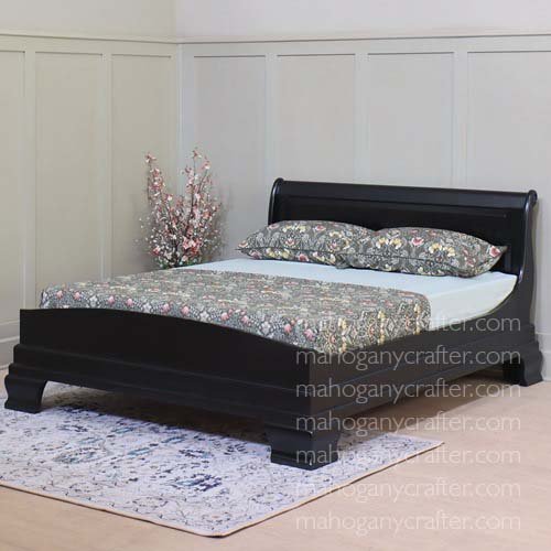 B 230 – Bedford Sleigh Bed – Painted Black