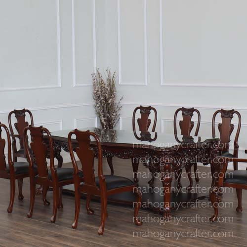 DS 031 – Queen Anne Dining Set