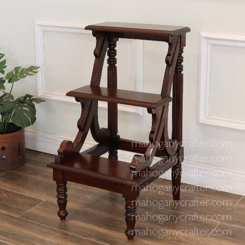 OC 026 – Library Step 44x49x81cm