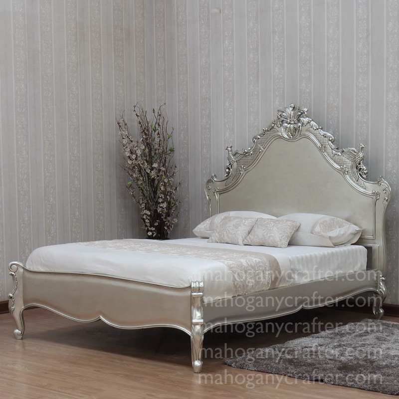 B 031- Versailles bird bed