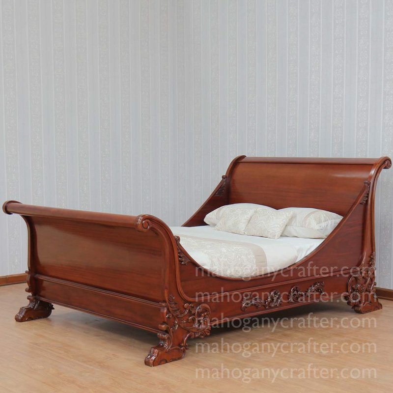 B 044 – Brodsword Bed With Carved on Side Rail