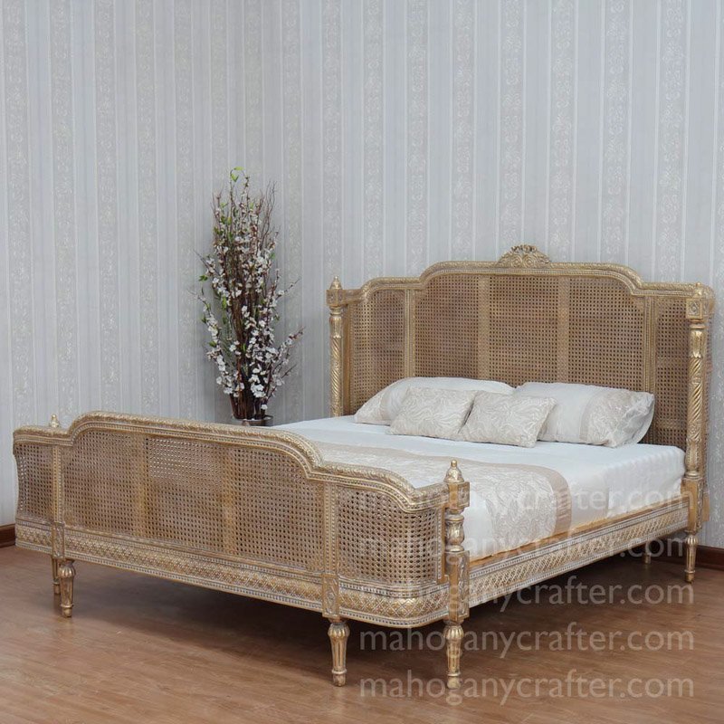 B 114 – French Carved Bed