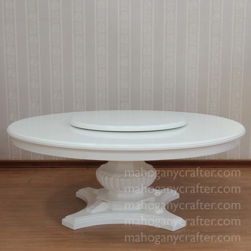 T 079 – Round Dining table 210×79